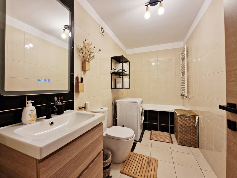 Confort City, Splaiul Unirii